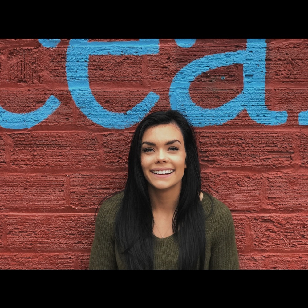 Meet your Posher, Leah